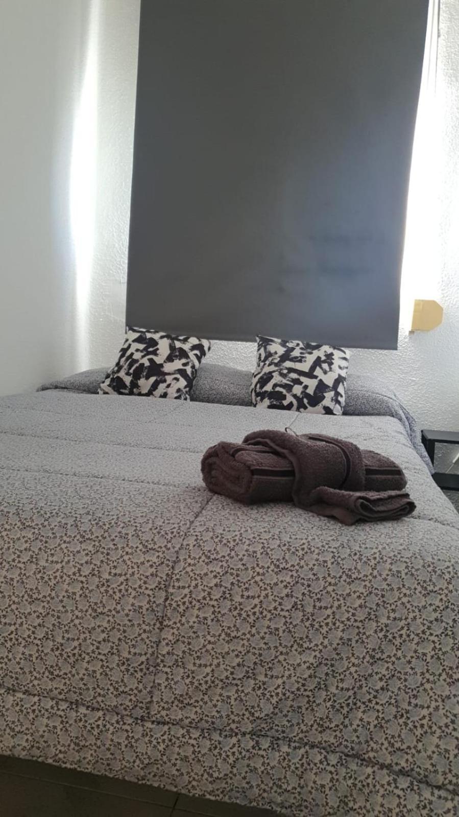 Habitacion Individual En Vivienda Para Compartir Recien Reformada Valensiya Dış mekan fotoğraf