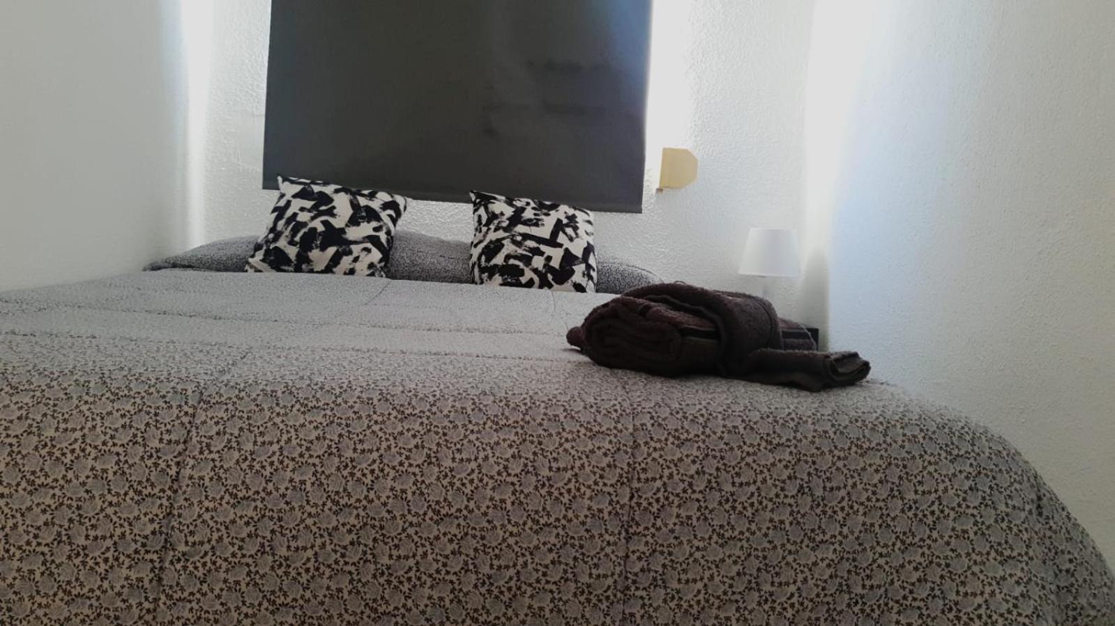 Habitacion Matrimonio Tranquila En Vivienda Compartida Valensiya Dış mekan fotoğraf
